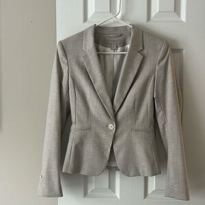 Tan linen blazer with shoulder pads. H&M size US XS